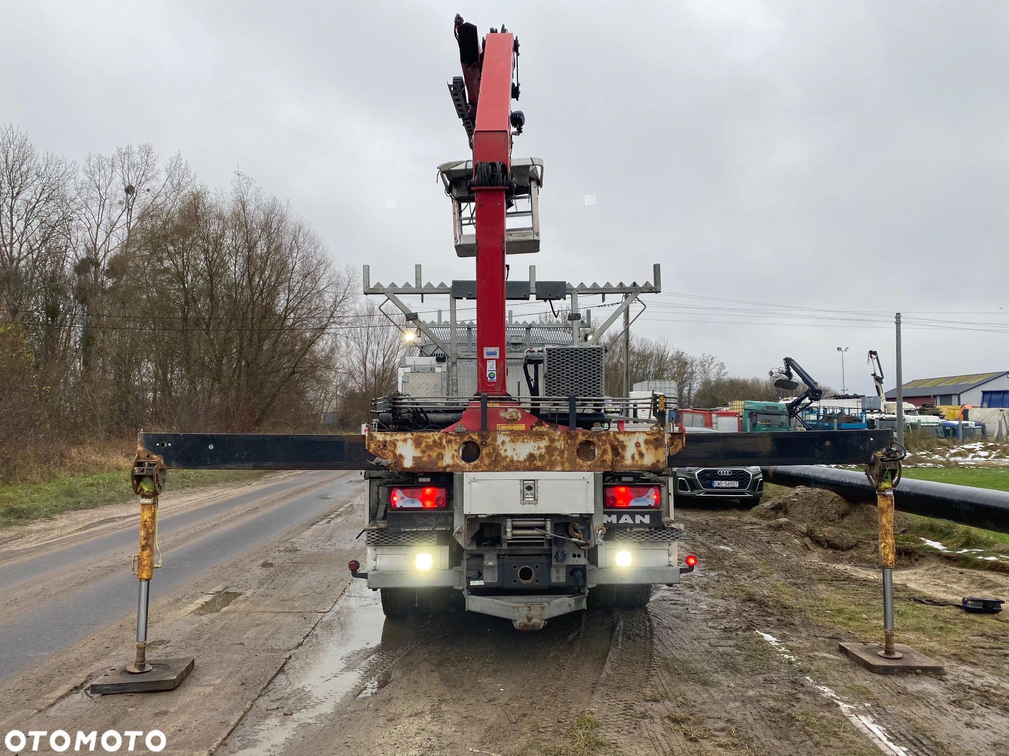 MAN TGM 15.290 4x4 Euro5 Energetyka HMF 1020 wciągarka podest osobowy - 6