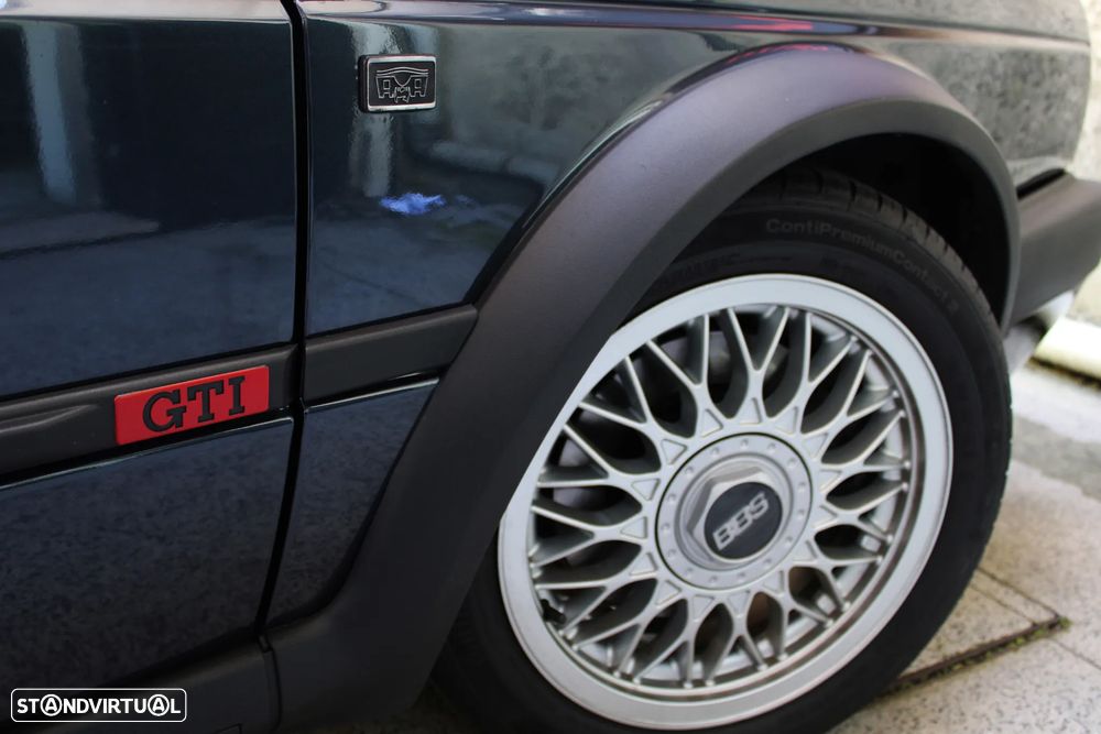 VW Golf ver-1-8-gti-16v - 41
