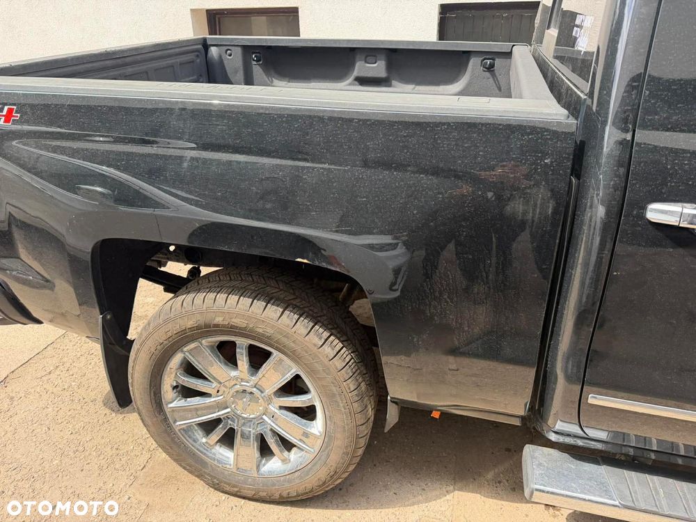 Chevrolet Silverado - 17