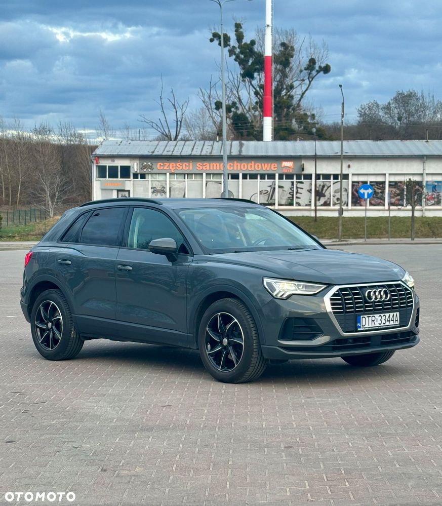 Audi Q3 2.0 TDI S tronic - 1