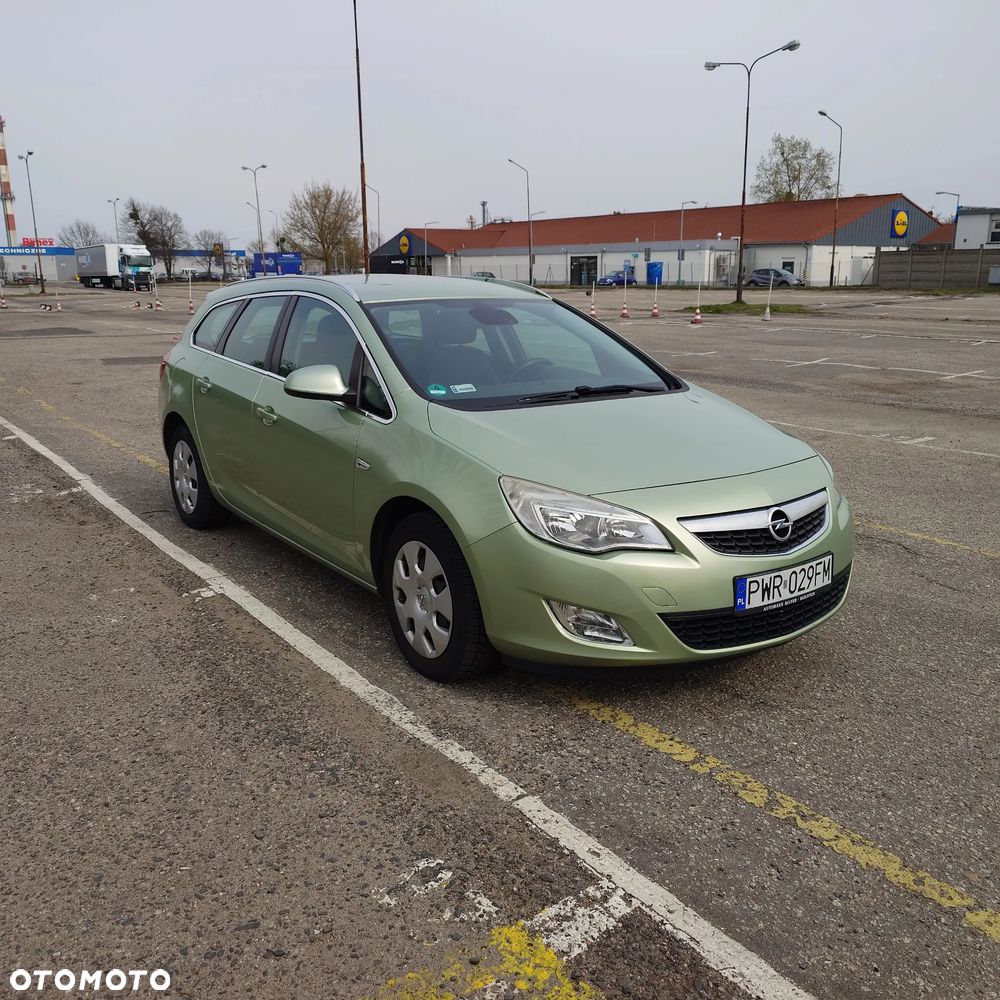 Opel Astra 1.7 CDTI Enjoy - 1