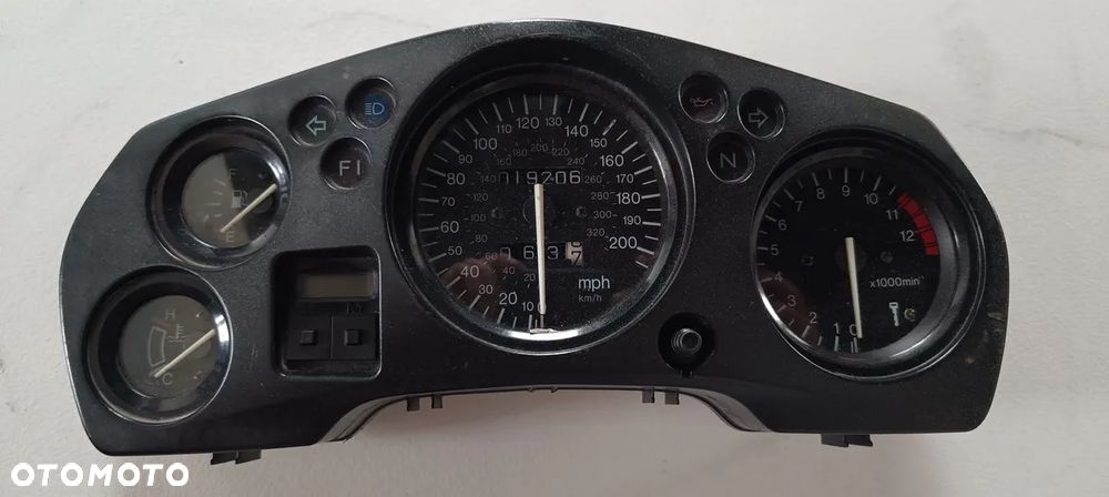 HONDA CBR1100XX 11XX Licznik Zegary 2001 1999 - 1