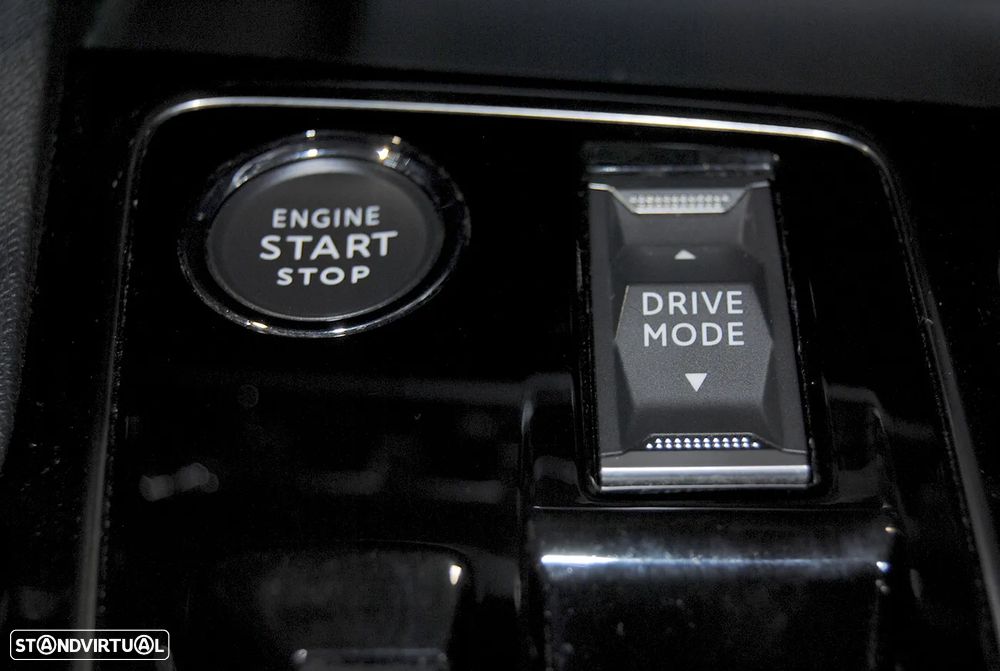 Peugeot 3008 1.6 Hybrid GT e-EAT8 - 37