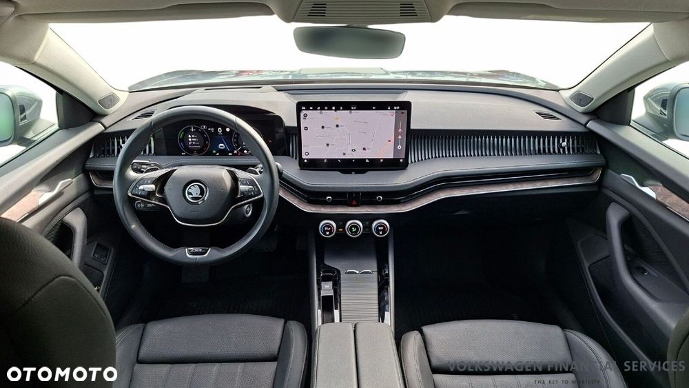 Skoda Superb 1.5 TSI Plug-in Hybrid L&K DSG - 8
