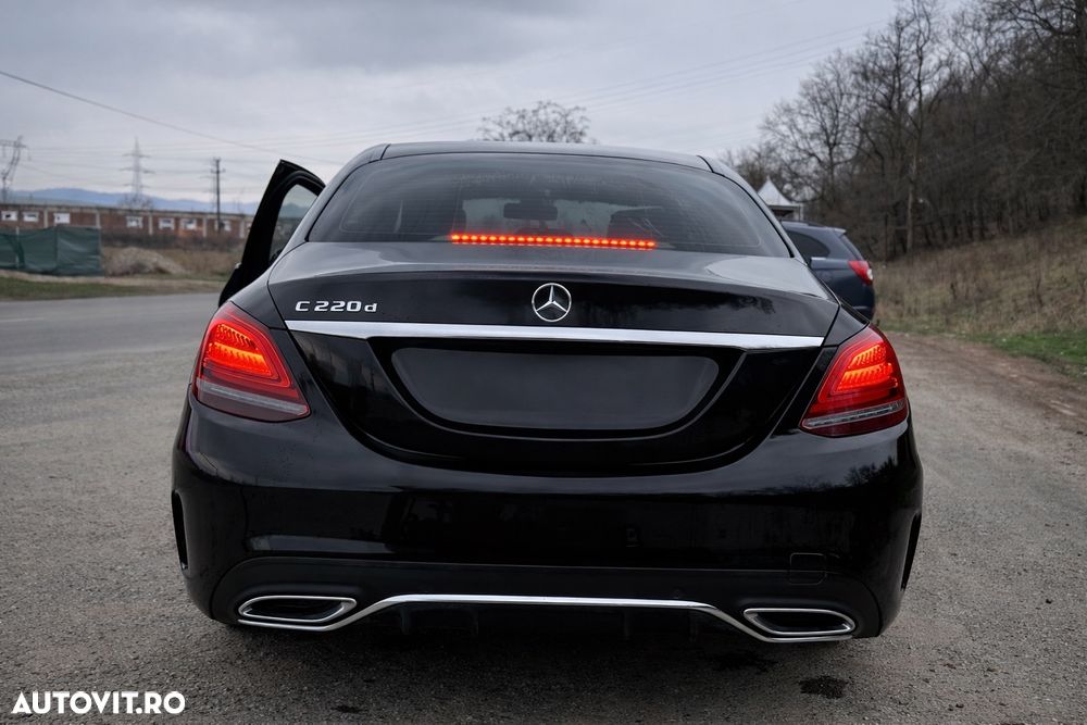 Mercedes-Benz C 220 d Aut - 16