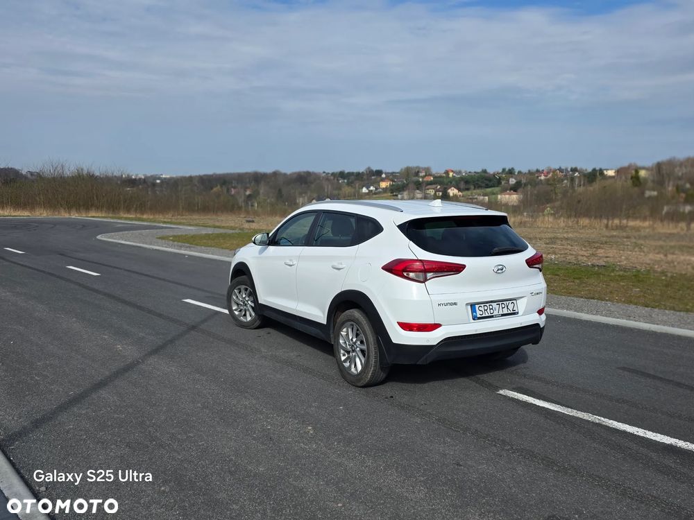 Hyundai Tucson 1.6 GDI BlueDrive Comfort 2WD - 5
