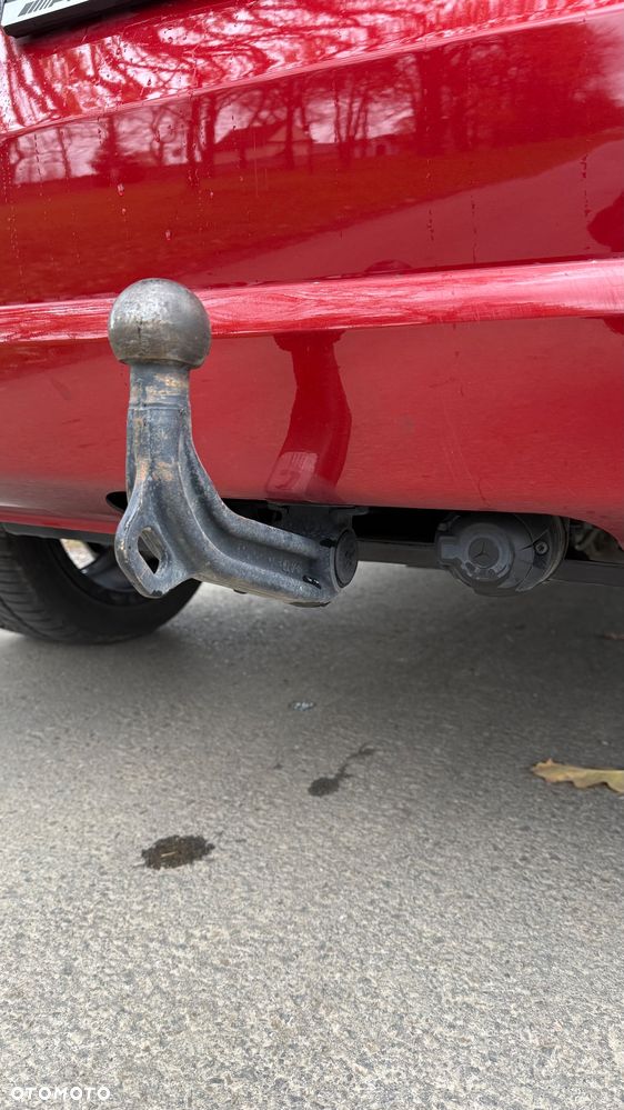 Mercedes-Benz Klasa V - 8