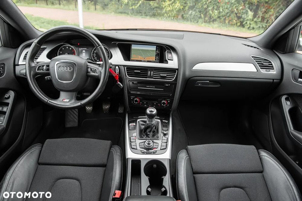 Audi A4 Avant 2.0 TFSI S line Sportpaket - 27