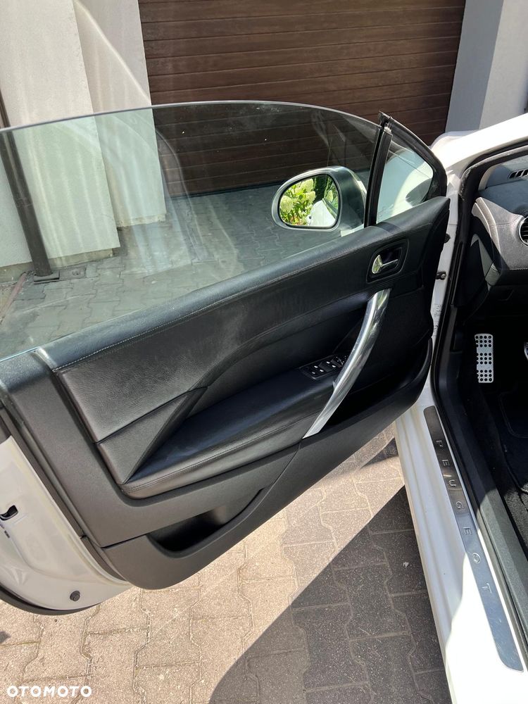 Peugeot 308 CC - 9