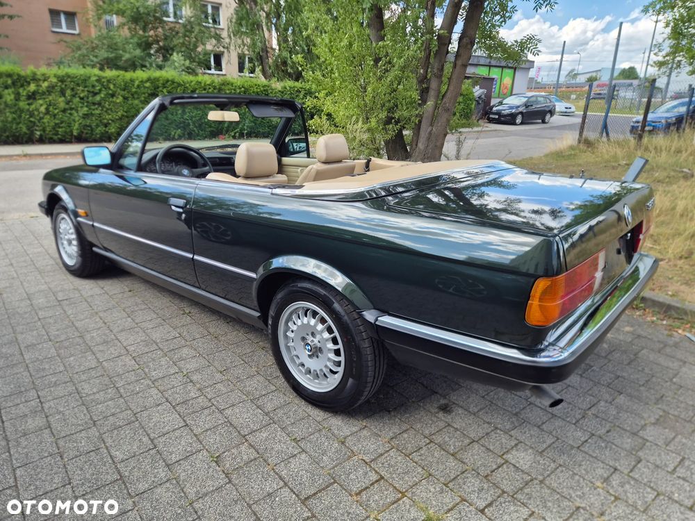 BMW Seria 3 320i - 10