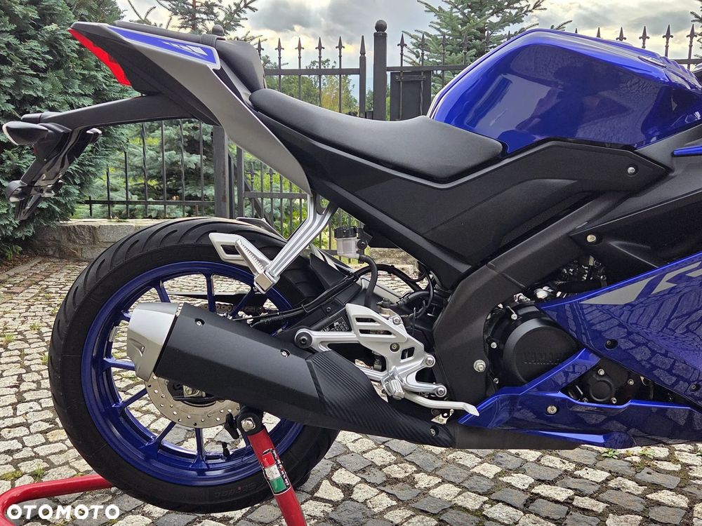 Yamaha YZF - 10