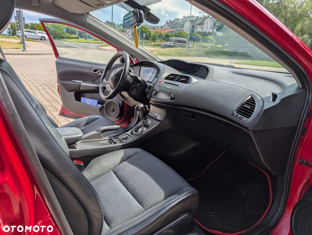 Honda Civic 1.8i-VTEC Sport - 13