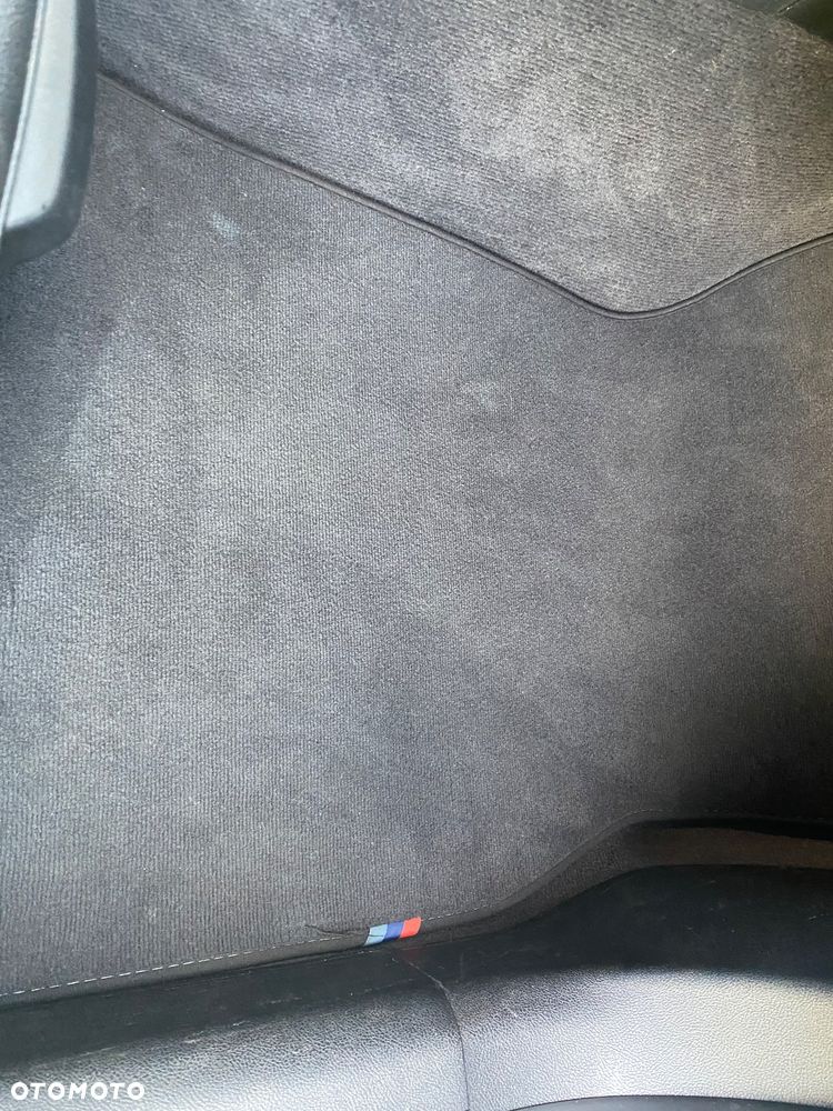 BMW Seria 3 318i - 20
