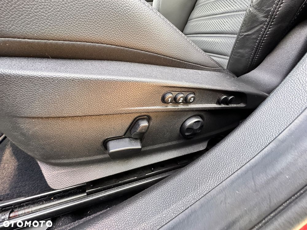 Alfa Romeo Giulia 2.0 Turbo - 16