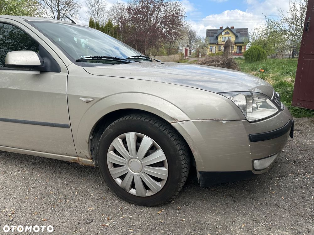 Ford Mondeo - 4