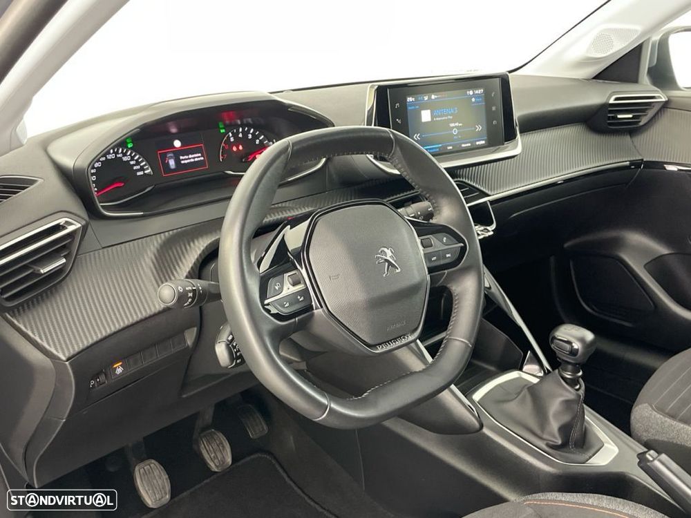 Peugeot 208 1.2 PureTech Allure - 15