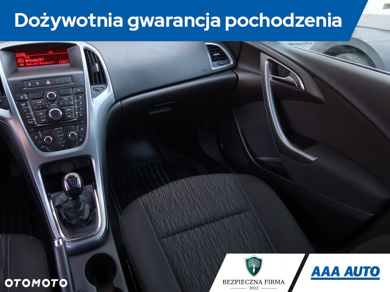 Opel Astra - 9