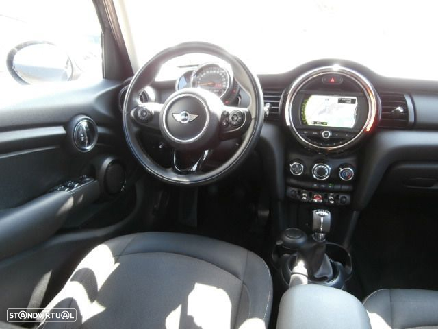 MINI 5 Portas One D - 12
