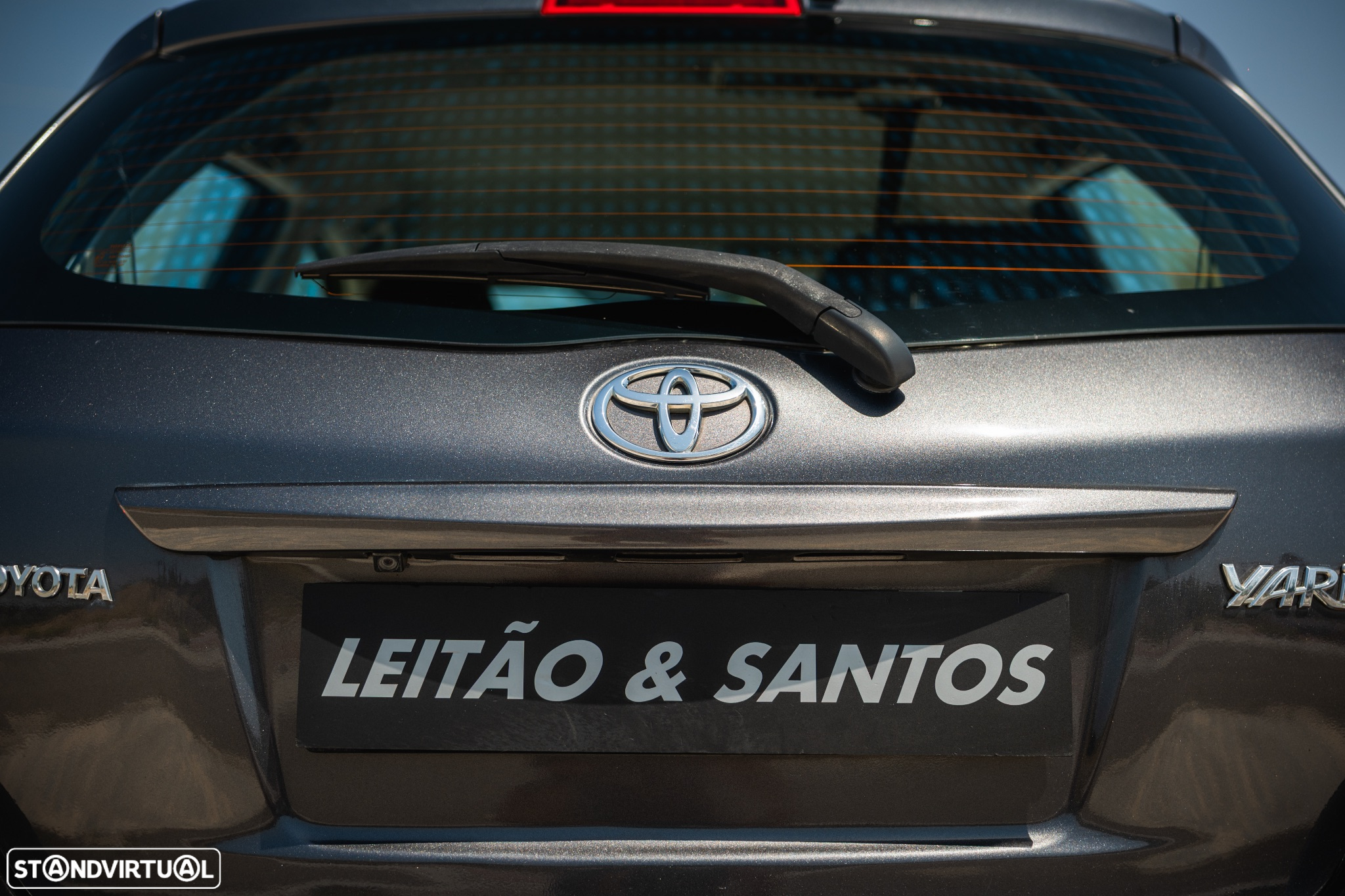 Toyota Yaris 1.0 VVT-i Comfort +PS Style +P.Techno - 33