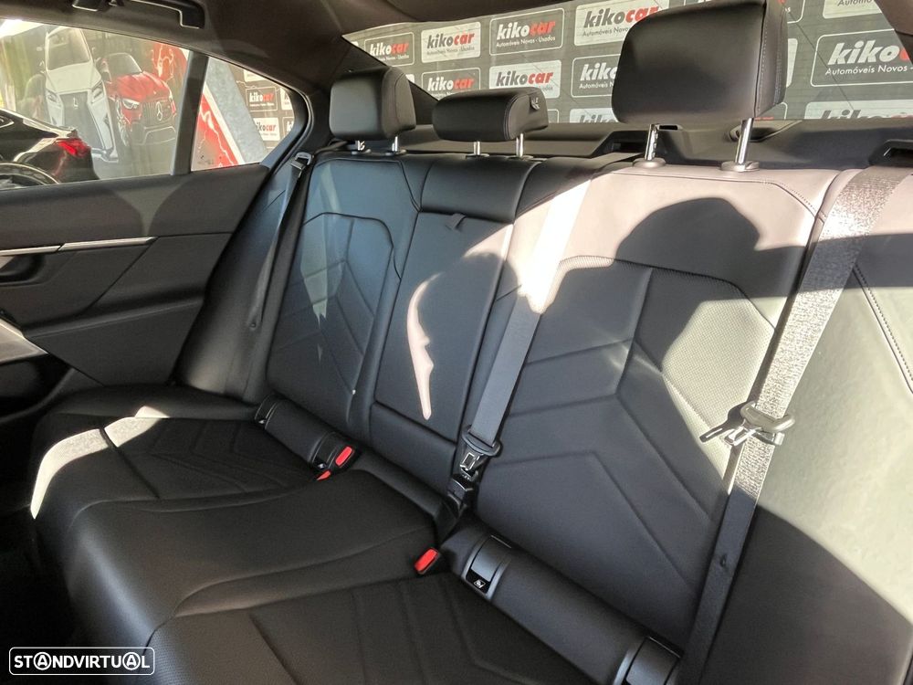 BMW 530 e Pack Desportivo M - 53