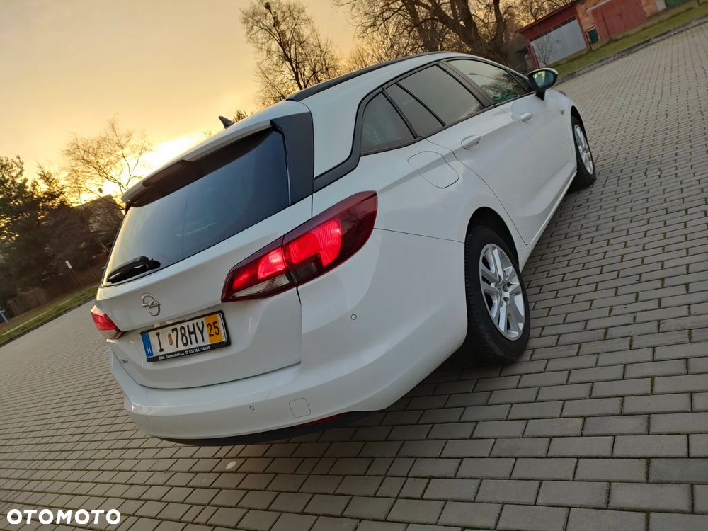 Opel Astra - 5