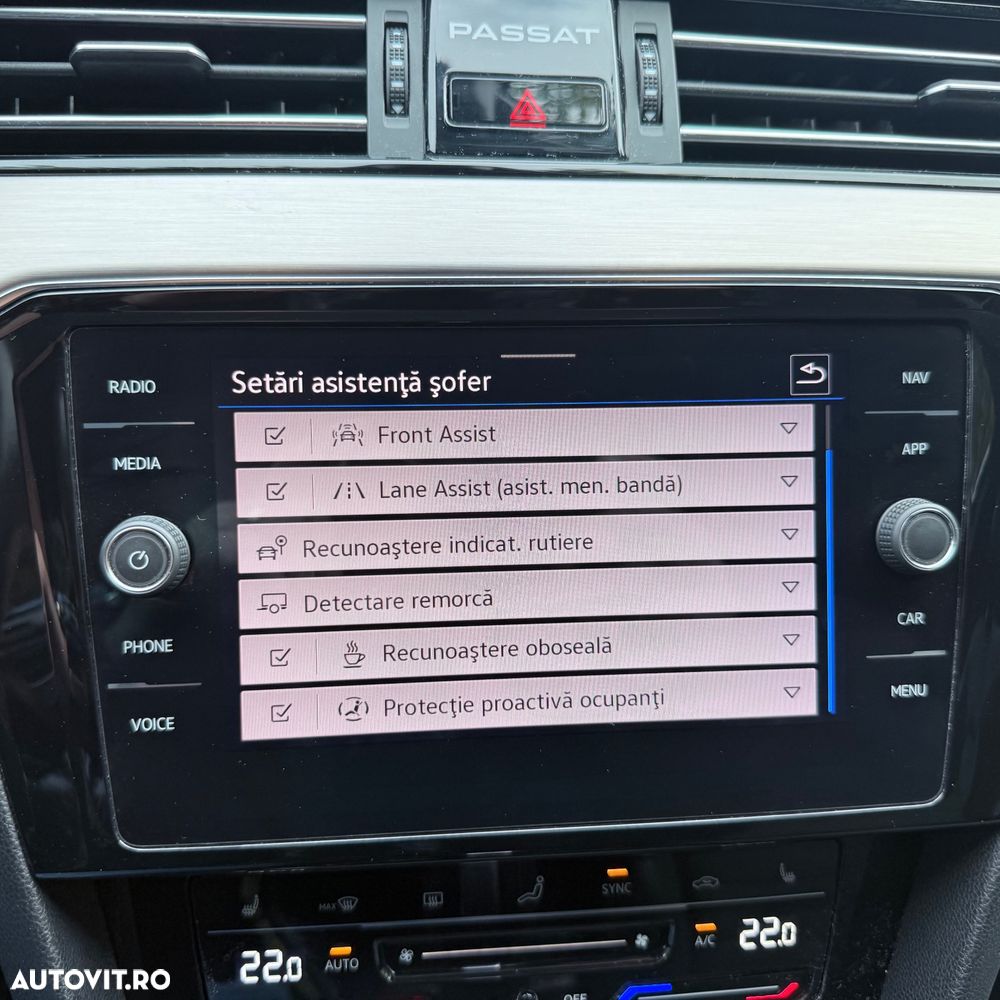 Volkswagen Passat 2.0 TDI DSG 4Mot Highline - 37