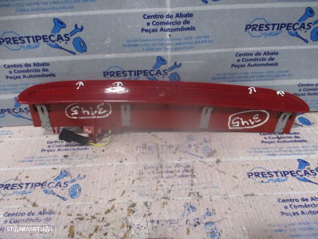 Farol Tras 13262019 OPEL ASTRA J FASE 1 2012 1.7CDTI 110CV 5P BRANCO 3 Stop ORIGINAL DANIFICADO - 1