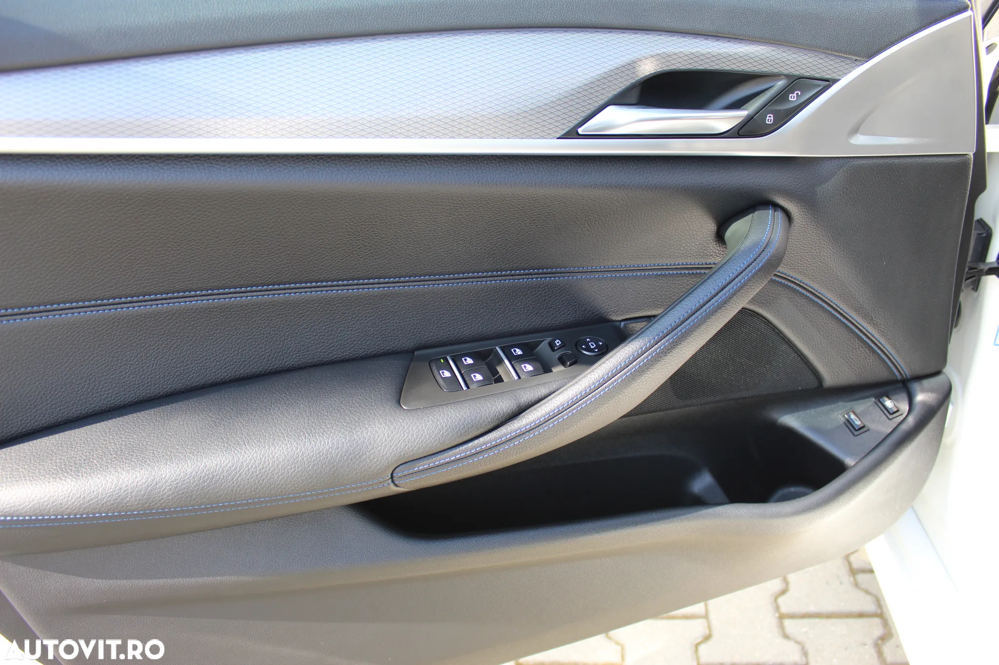 BMW Seria 5 530e xDrive AT PHEV - 9