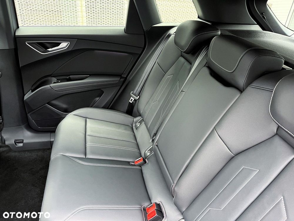 Audi Q4 e-tron - 22