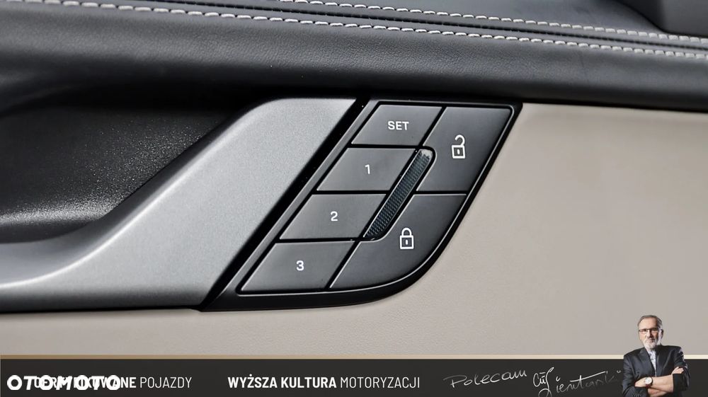 Porsche 911 Carrera Cabrio - 25