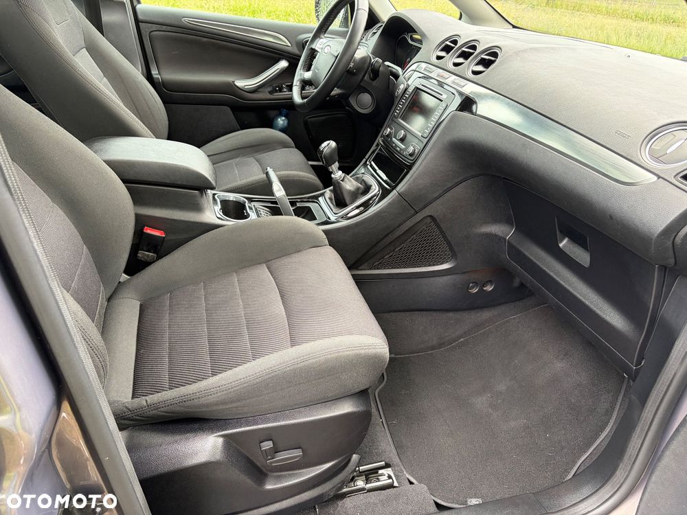 Ford S-Max 2.0 TDCi DPF Champions Edition - 10