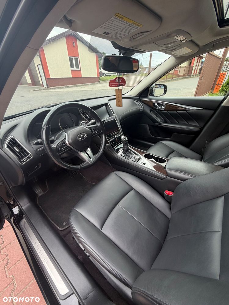 Infiniti Q50 - 8