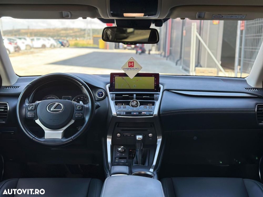 Lexus Seria NX 300h AWD Executive Plus - 24