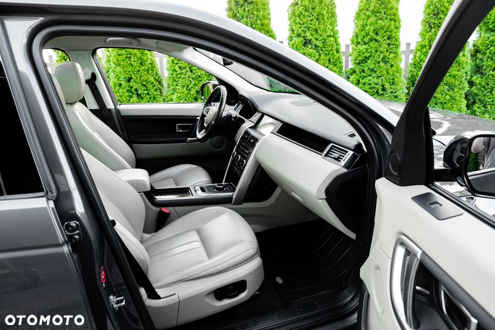 Land Rover Discovery Sport D150 - 25