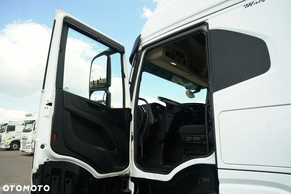 Iveco S-WAY / 490 / RETARDER / KLIMA POSTOJOWA / 2023 R - 23