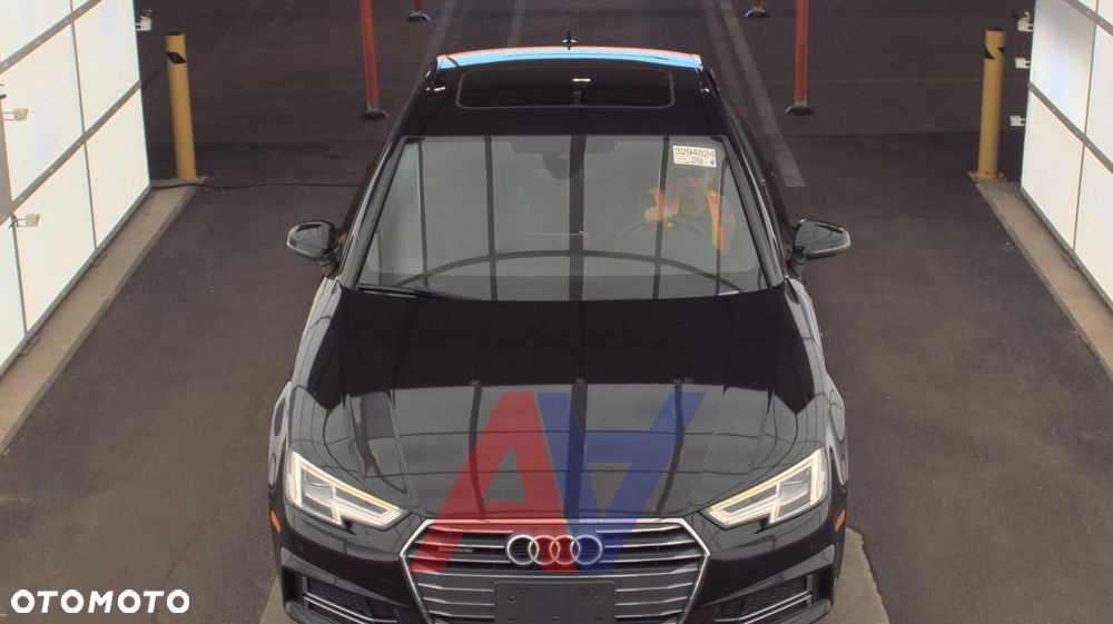 Audi A4 Limousine - 4