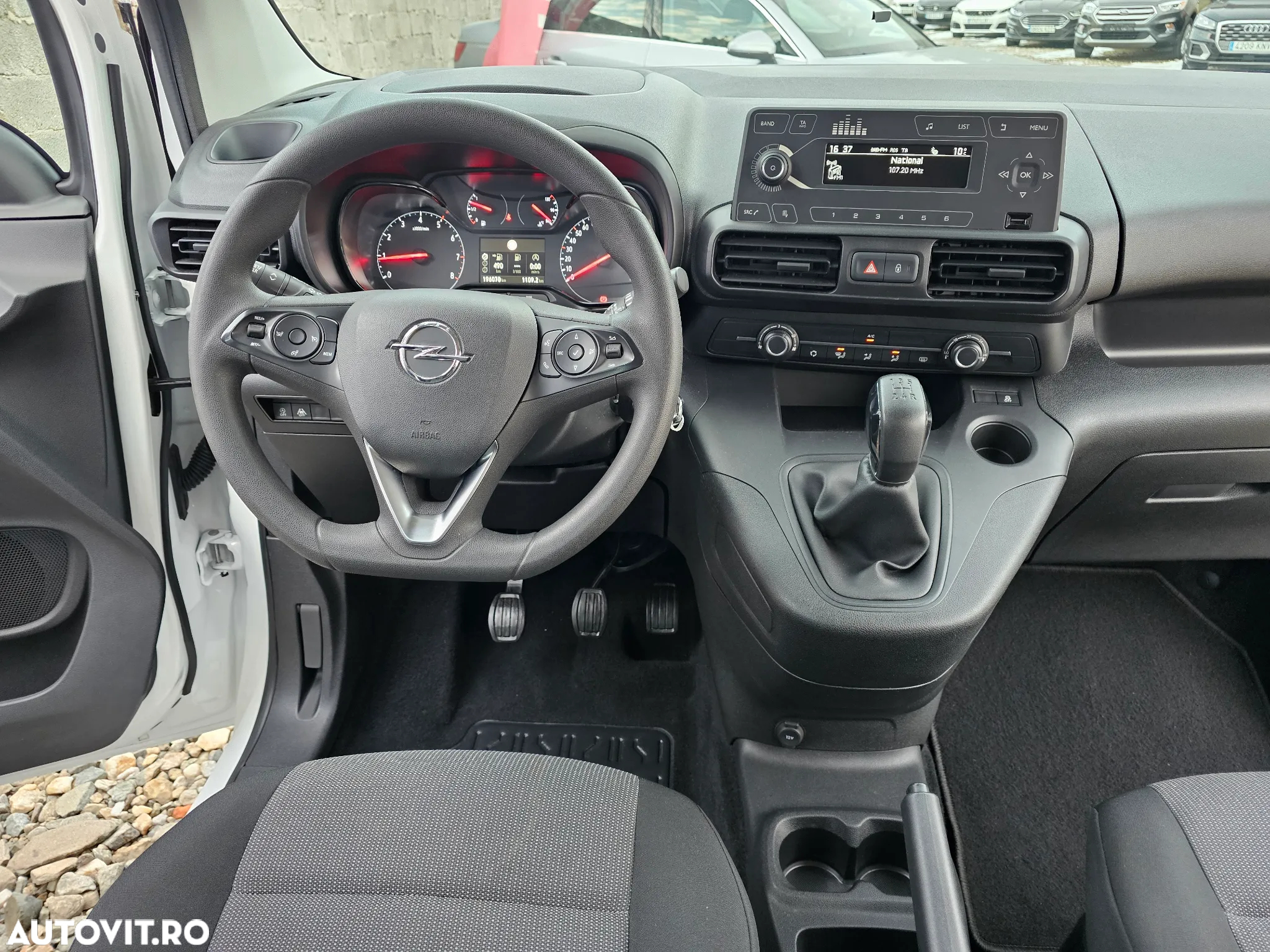 Opel Combo Life 1.5 D Start/Stop Edition - 31