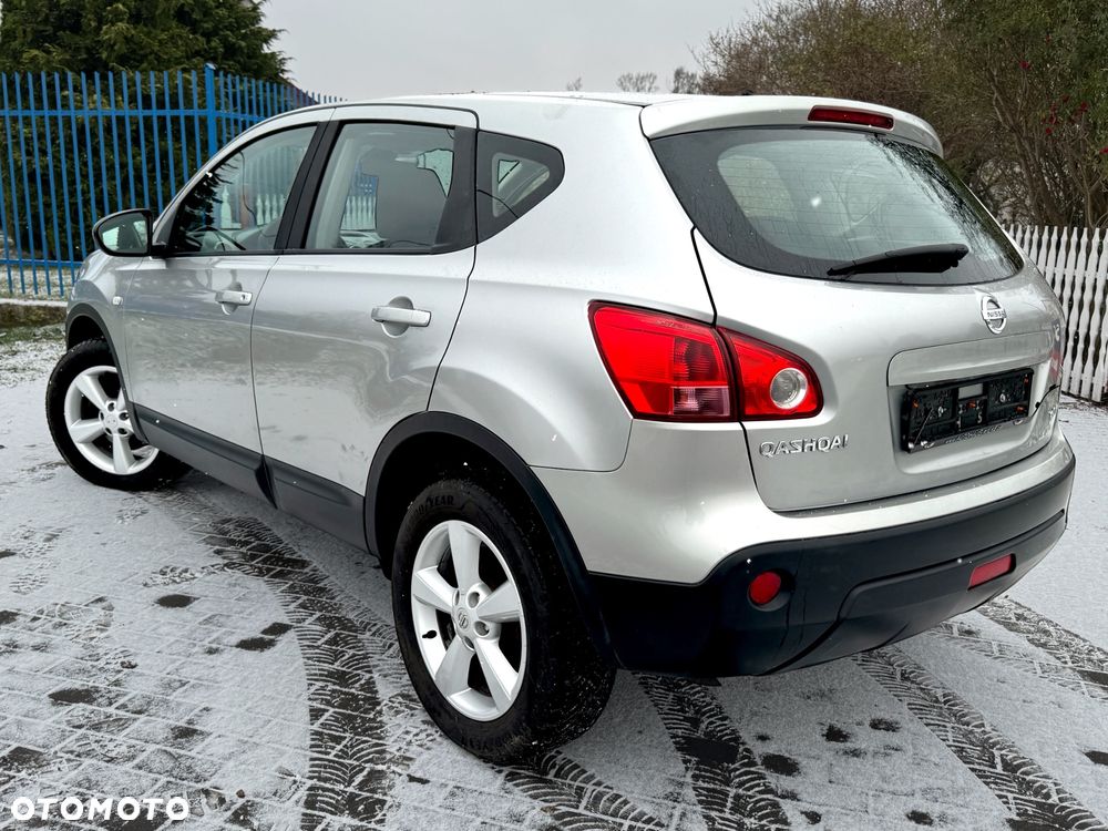 Nissan Qashqai 2.0 dCi DPF acenta - 11