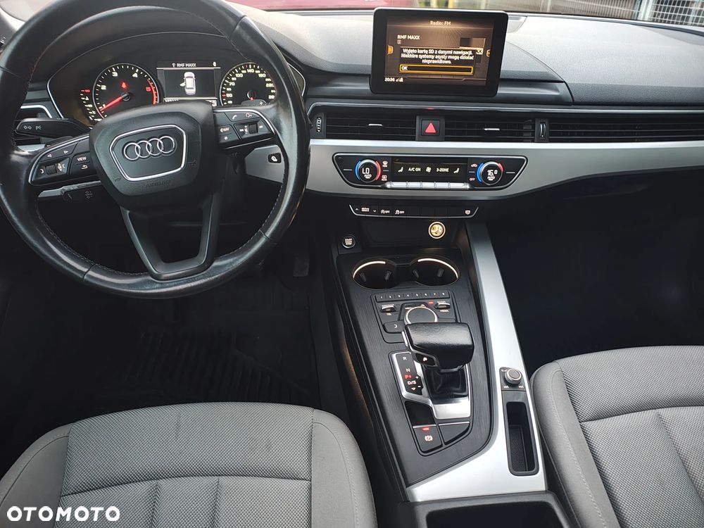 Audi A4 Avant 2.0 TDI S tronic - 18
