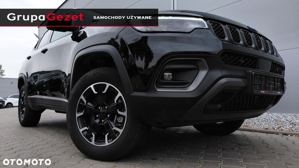 Jeep Compass - 12