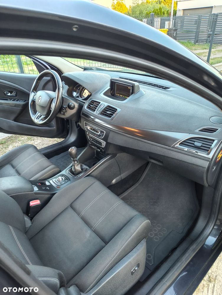 Renault Megane 1.6 16V 110 Paris - 11
