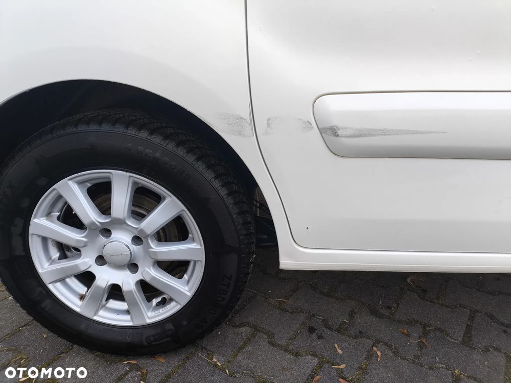 Peugeot Partner 1.6 HDi Active - 20