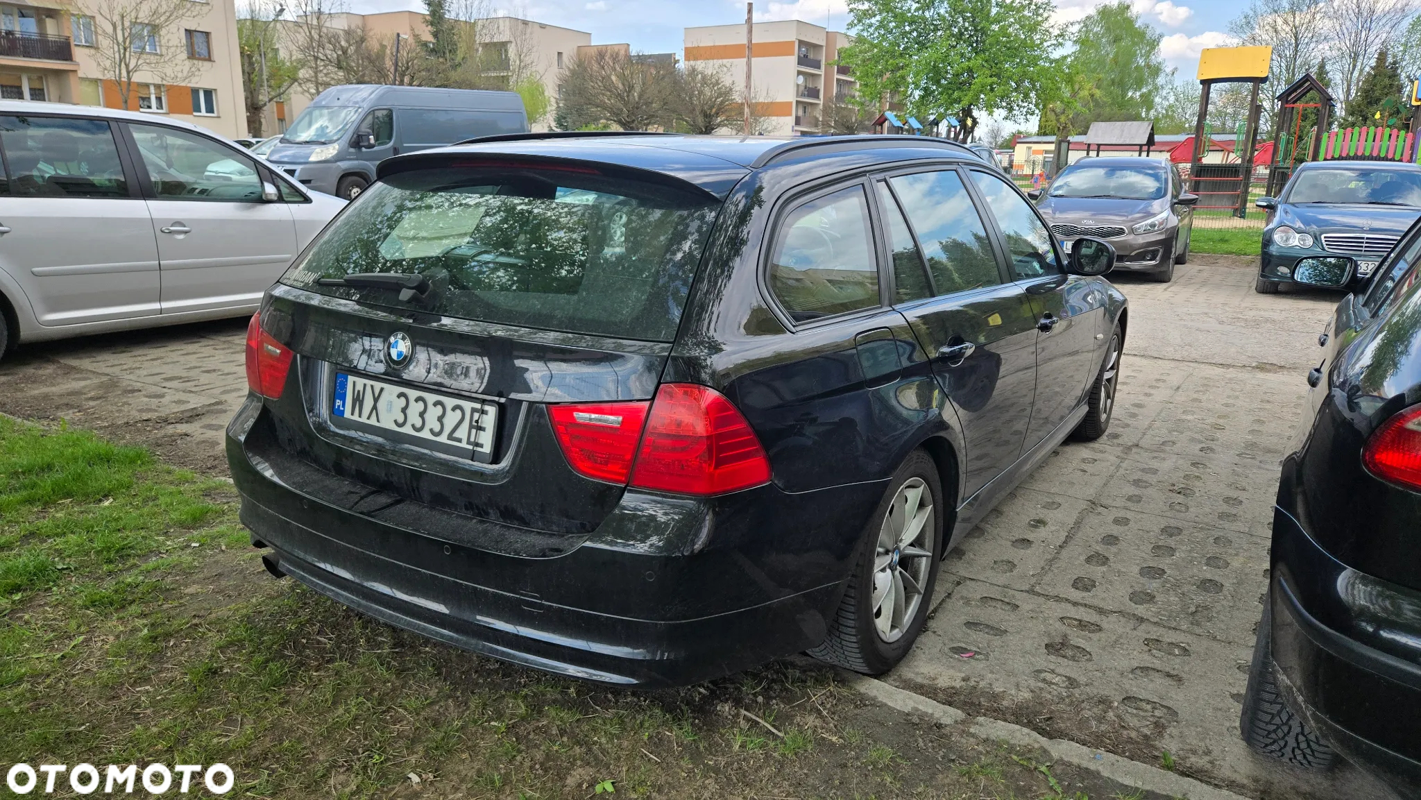 BMW Seria 3 318i Touring - 3