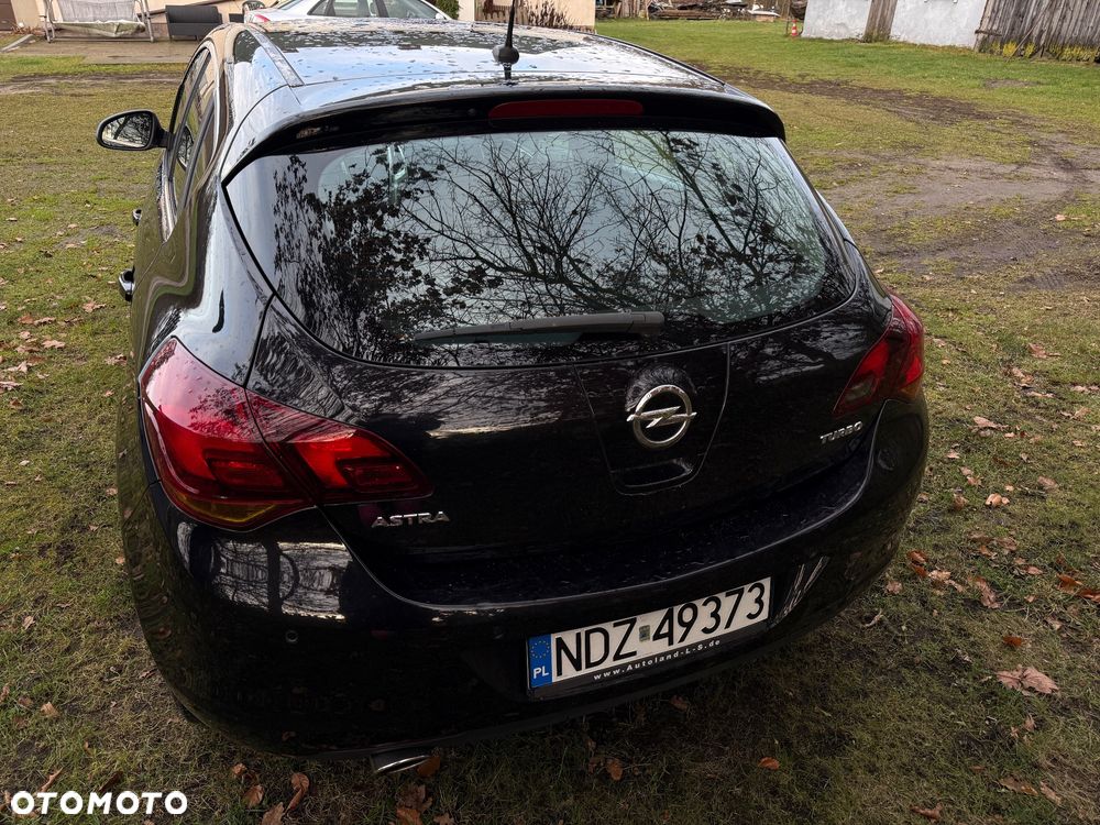 Opel Astra 1.4 T Cosmo - 10