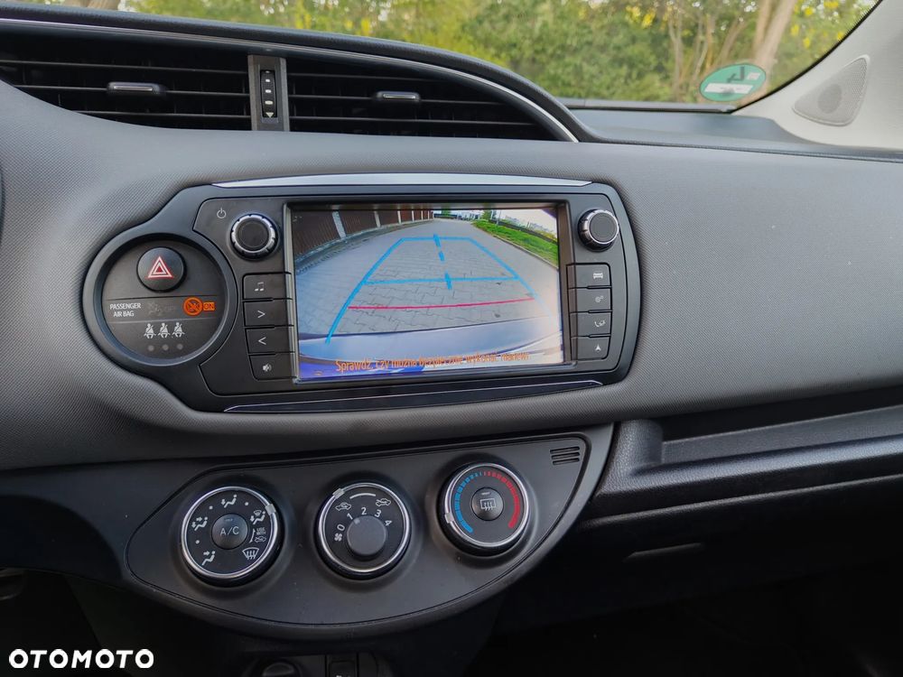 Toyota Yaris 1.33 Business Edition - 23