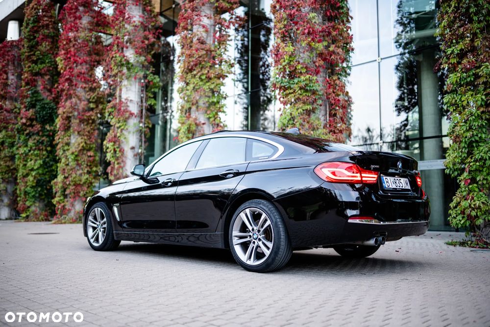 BMW Seria 4 430i Gran Coupe xDrive Luxury Line - 23