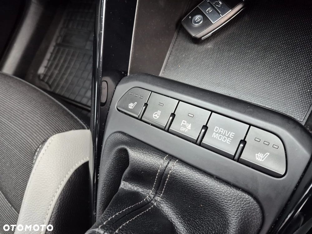 Kia Stonic 1.0 T-GDI MHEV L Business Line - 19