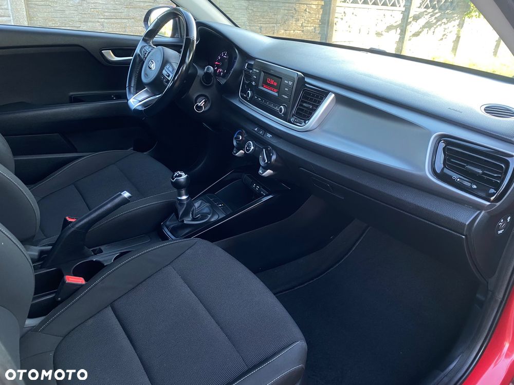 Kia Rio - 13
