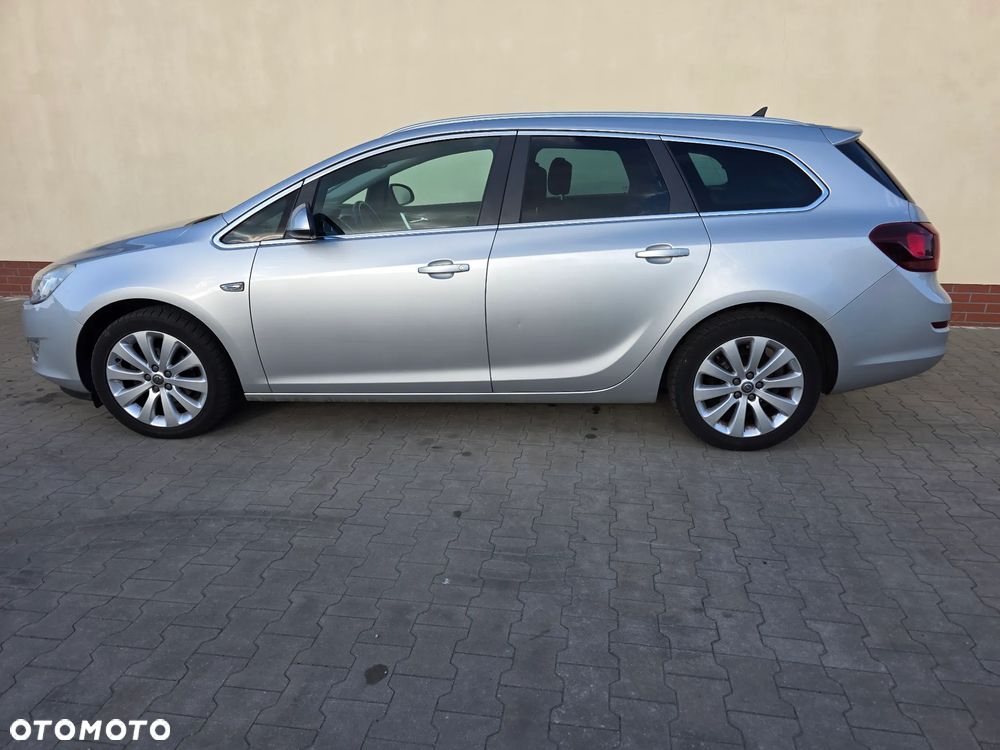 Opel Astra 1.4 Turbo - 10