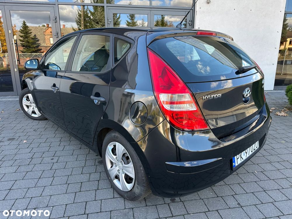 Hyundai i30 - 11